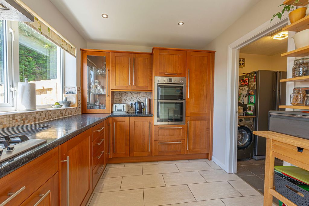 Additional image 8 of 4 bed detached house for saleMill Common, Undy NP26