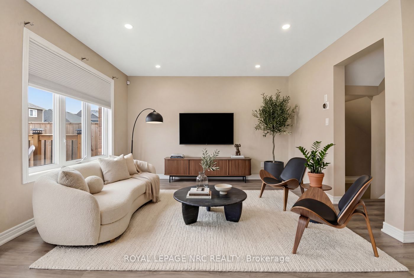 Additional image 6 of 323 Silverwood Avenue, Welland, ON, L3C 0C5