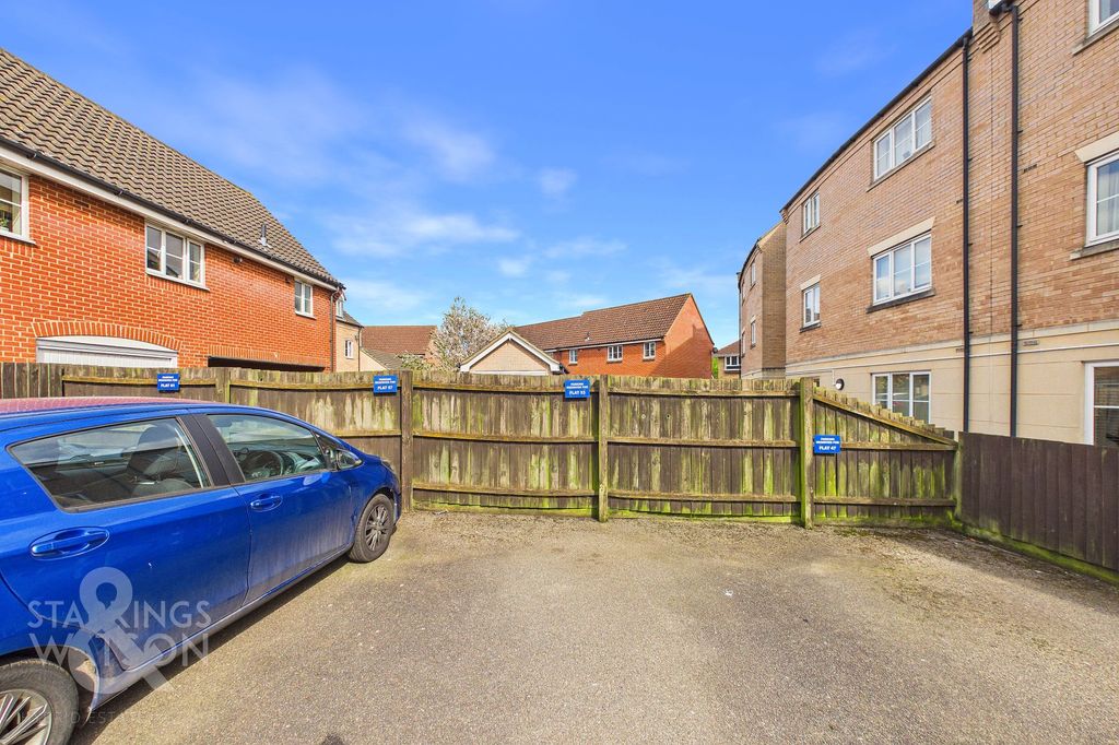 Additional image 18 of 2 bed flat for saleHolly Blue Road, Wymondham NR18