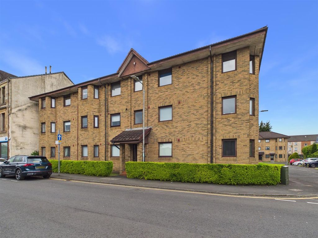 2 bed flat for saleChurch Street, Johnstone PA5