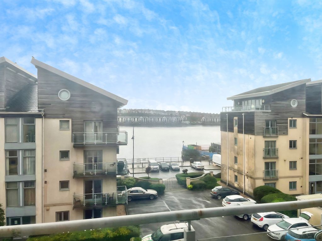 Additional image 4 of 2 bed flat for saleGlanfa Dafydd, Barry CF63