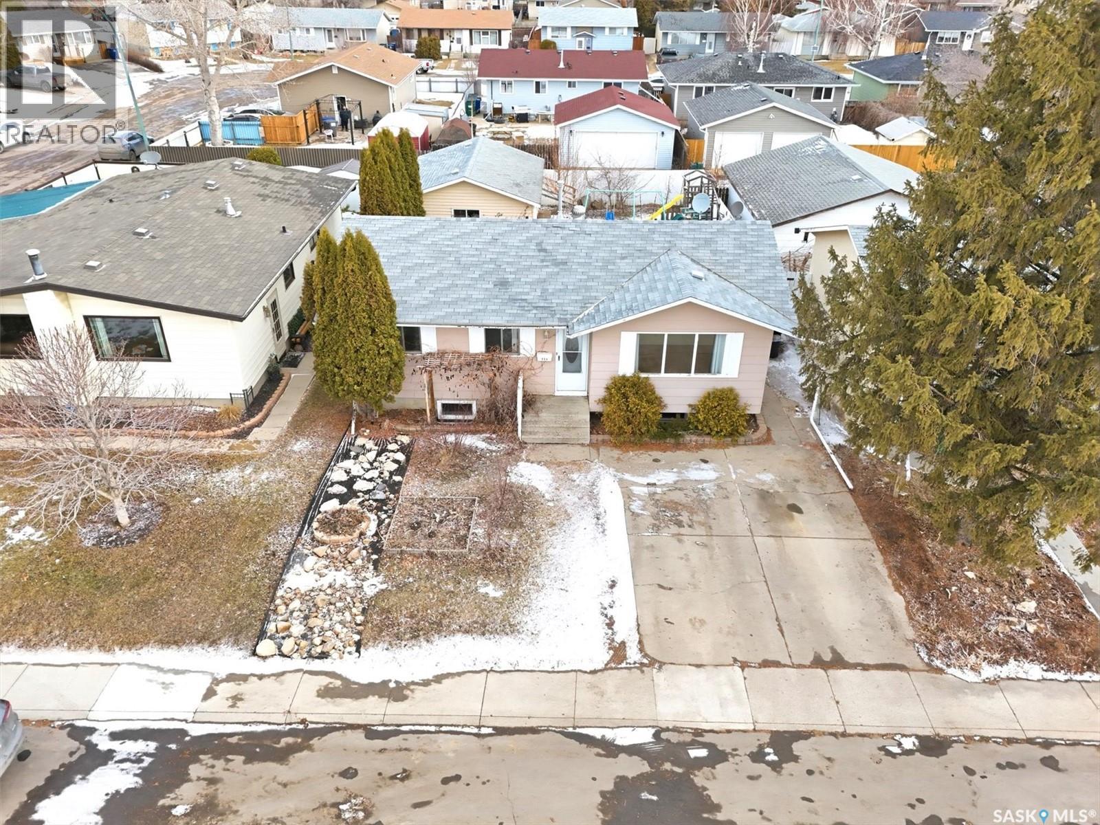 Additional image 2 of 554 Fisher Crescent, Saskatoon, SK, S7L5E5