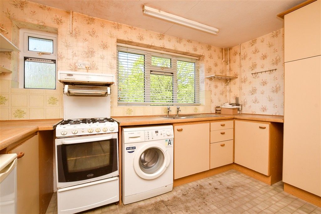Additional image 5 of 2 bed maisonette for saleRidge Close, Strood Green, Betchworth, Surrey RH3