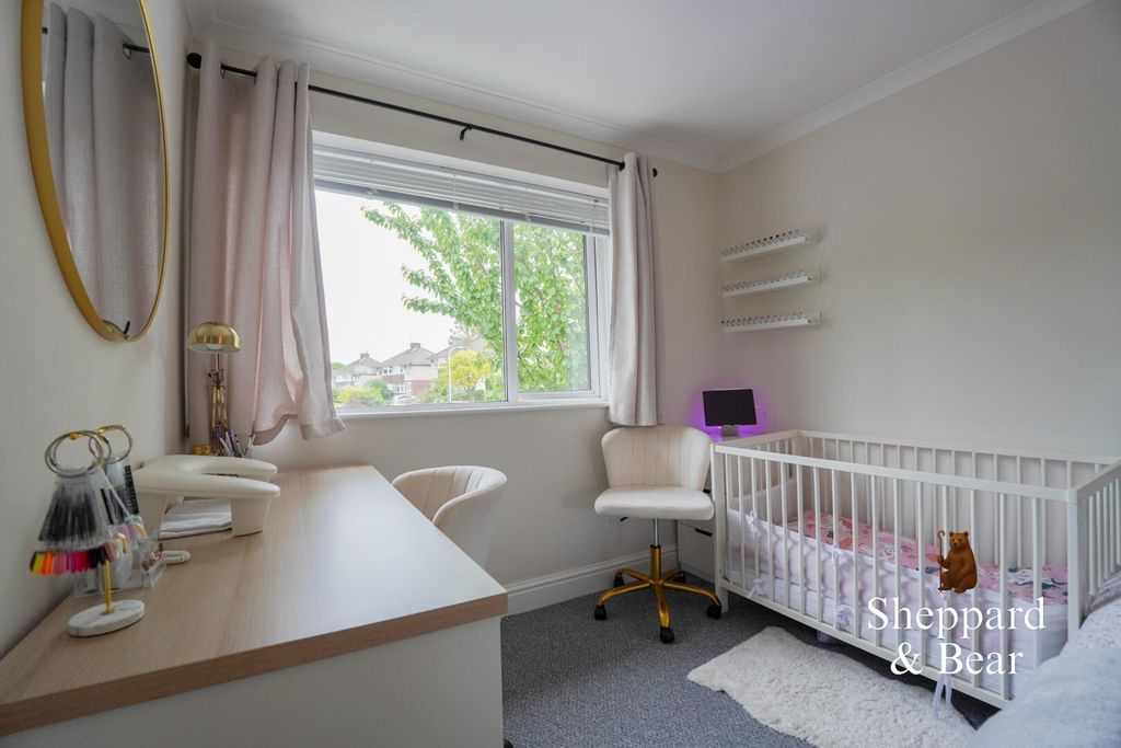 Additional image 9 of 2 bed flat for saleClarendon Road, Penylan, Cardiff CF23