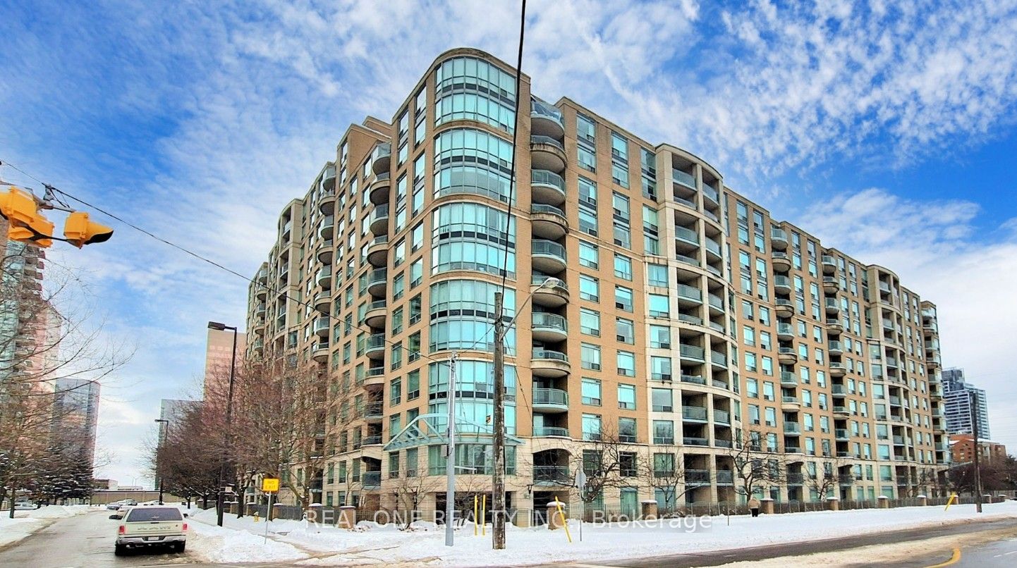 Uph06-8 Pemberton Avenue, Toronto, ON, M2M 4K8