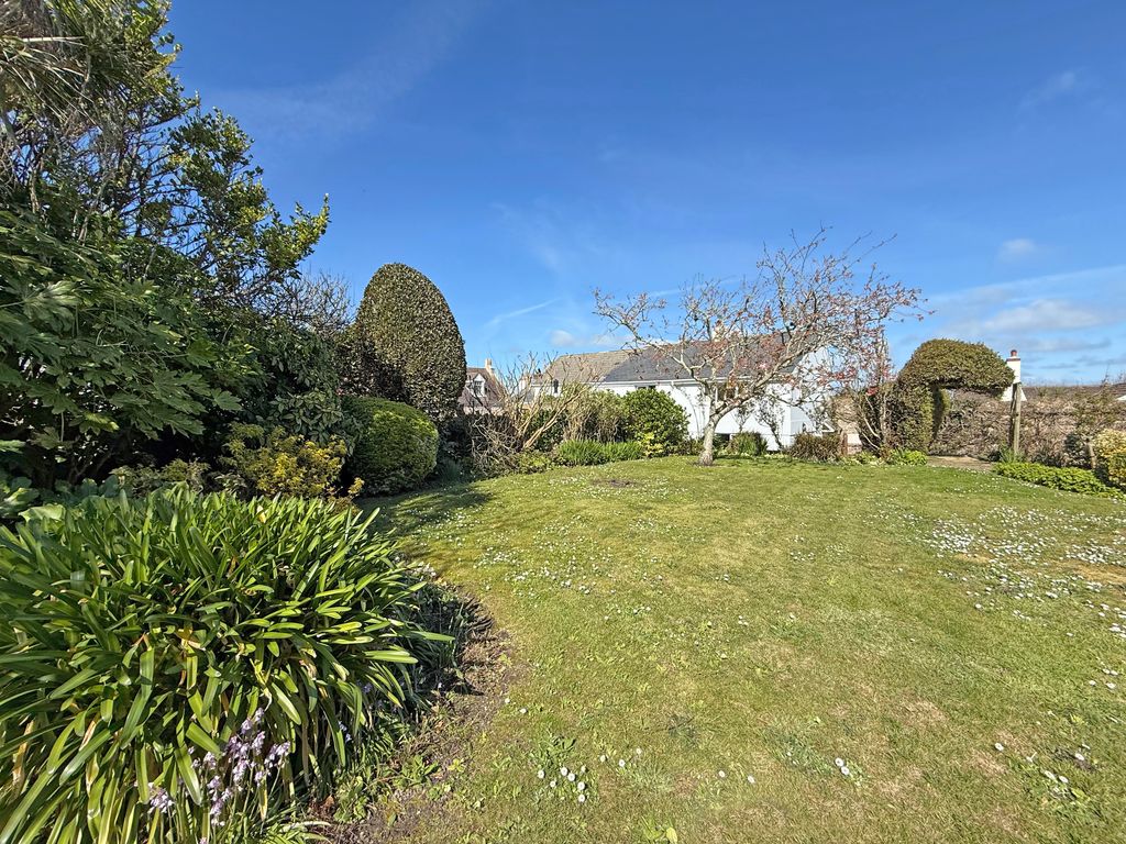 Additional image 25 of 5 bed semi-detached house for saleLe Colimbott, Alderney GY9