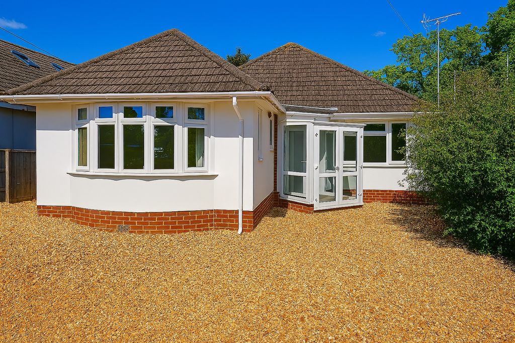 3 bed bungalow for saleLower Blandford Road, Broadstone, Dorset BH18