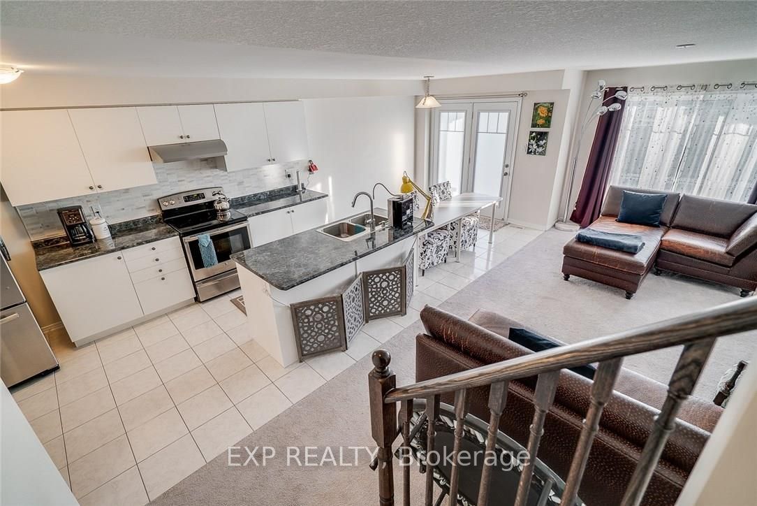 Additional image 4 of 8482 Hickory Lane, Niagara Falls, ON, L2H 0K8