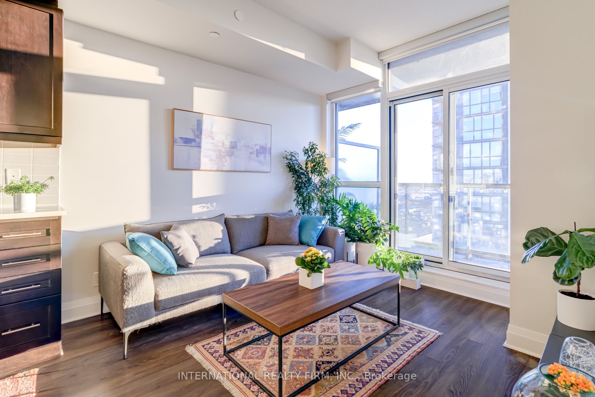 1111-17 Zorra Street, Toronto, ON, M8Z 0C8