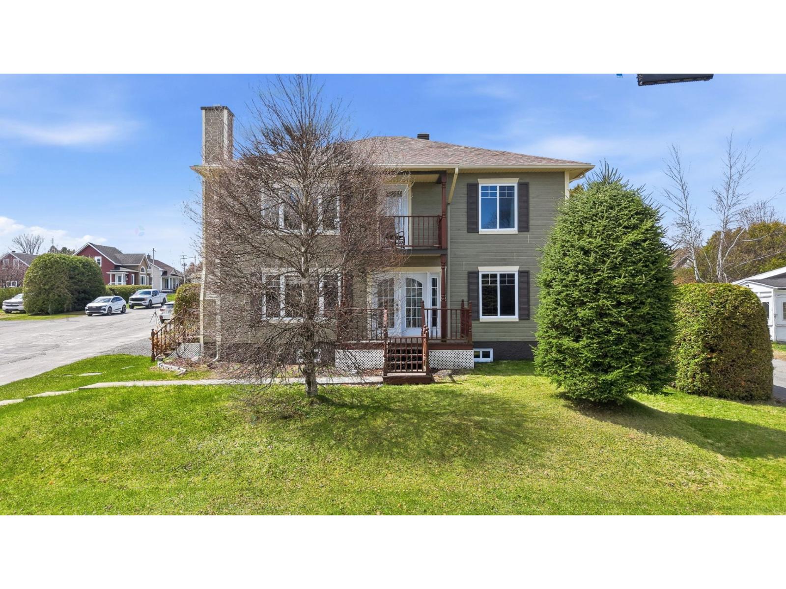 503-509 10e Avenue S.