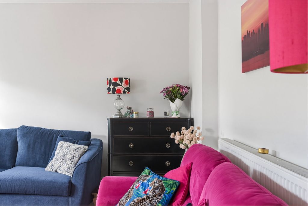 Additional image 2 of 4 bed semi-detached house for saleWhatton Road, Kegworth DE74