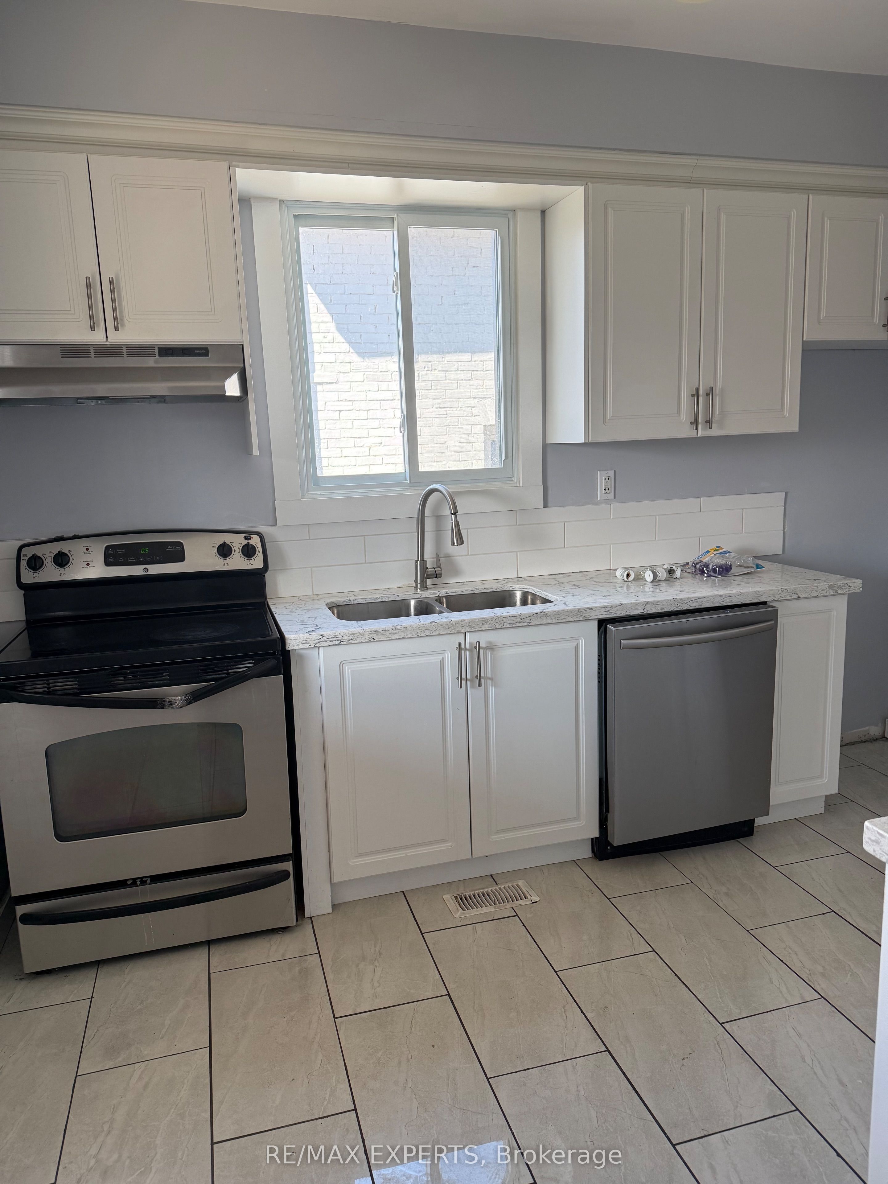 Additional image 5 of 258 Dundas Street, Woodstock, ON, N4S 1B1