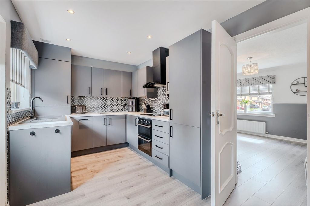 Additional image 7 of 3 bed semi-detached house for saleMarigold Avenue, Motherwell ML1