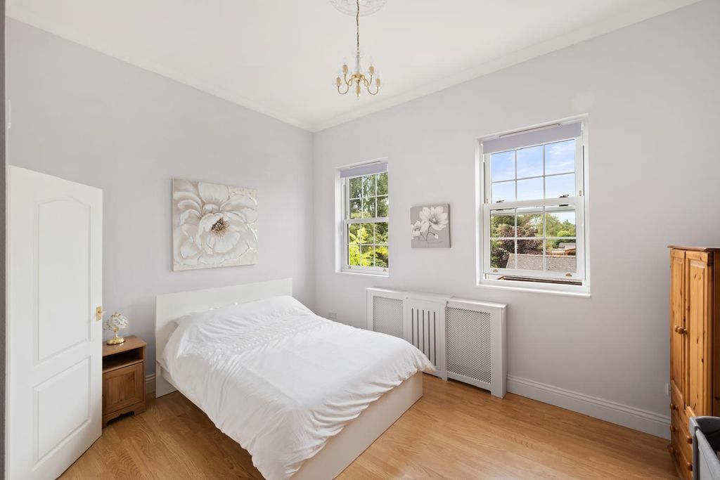 Additional image 14 of 4 bed detached house for saleNoak Hill Road, Billericay CM12