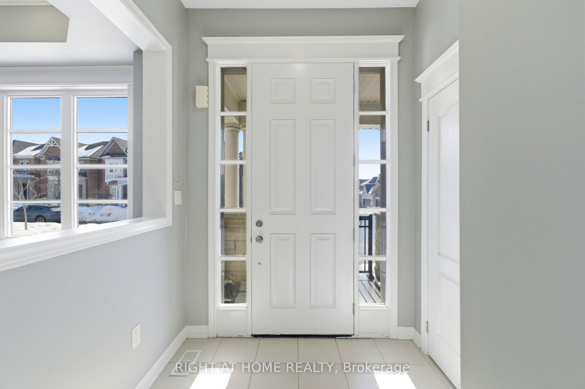 Additional image 3 of 200 Paradelle Drive, Richmond Hill, ON, L4E 1B8
