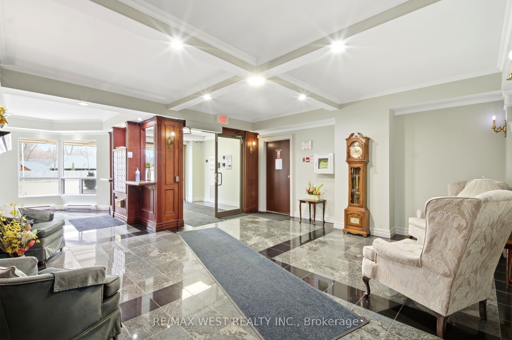 Additional image 2 of 407-24 Chapel Street, Halton Hills, ON, L7G 6A7