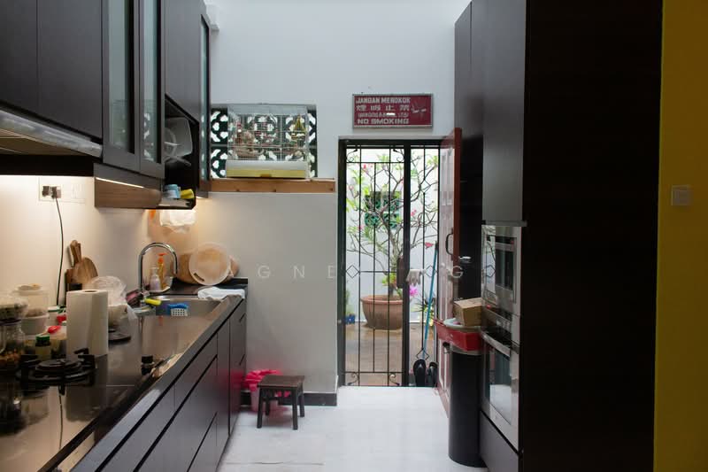 Additional image 3 of Spottiswoode Park