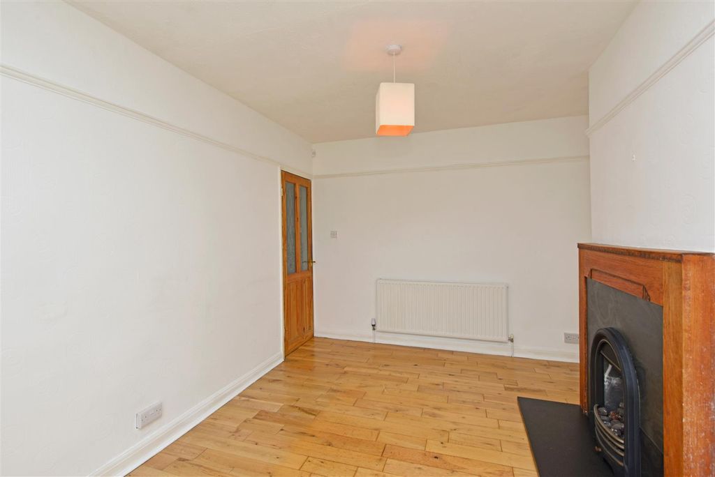 Additional image 11 of 3 bed semi-detached house for saleLynwood Crescent, Leeds LS12