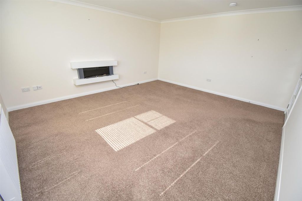 Additional image 4 of 3 bed detached bungalow for sale7 Dolphin Drive, Fortrose IV10