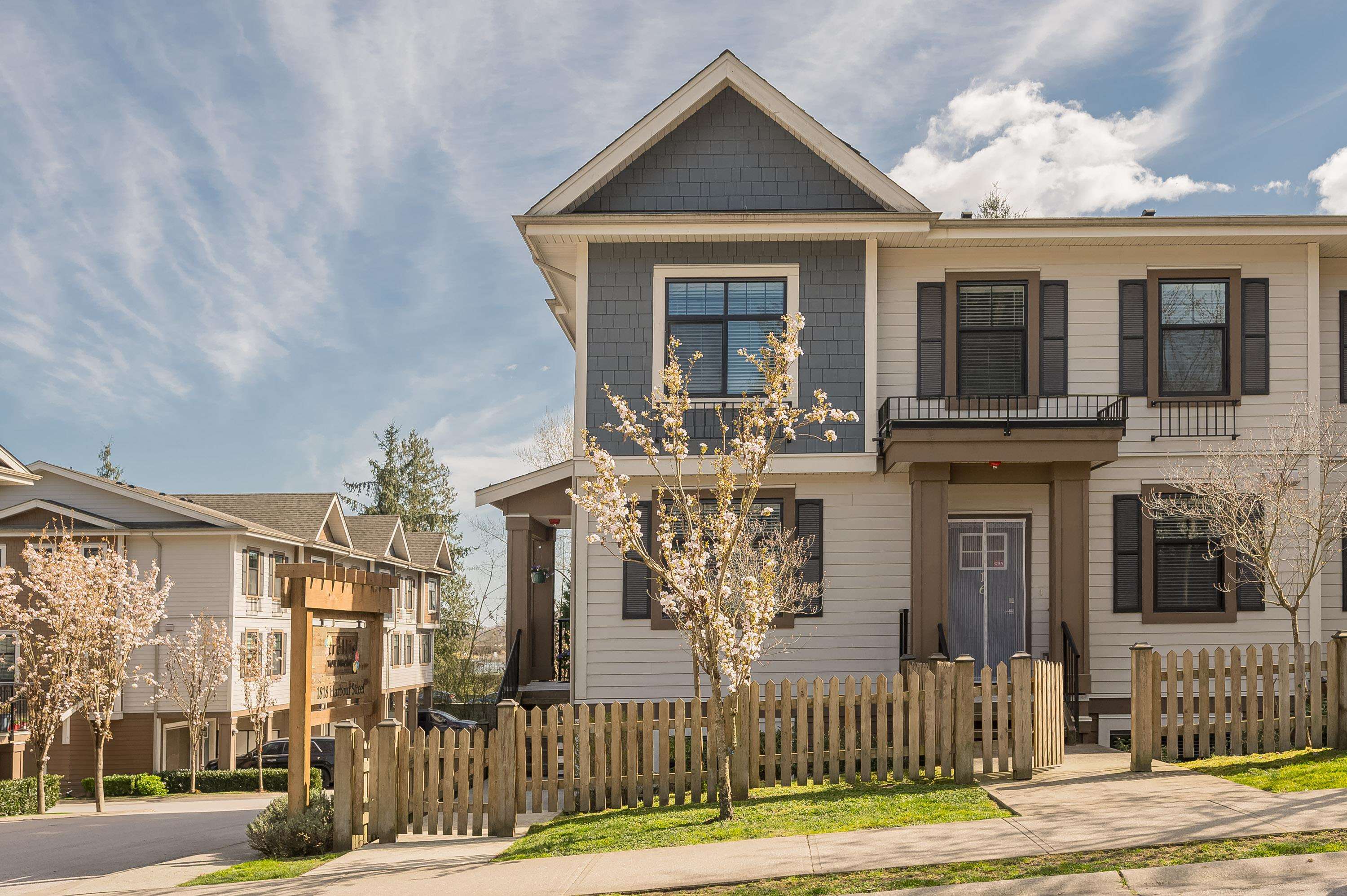 15-1818 Harbour Street, Port Coquitlam, BC, V3C 0E8