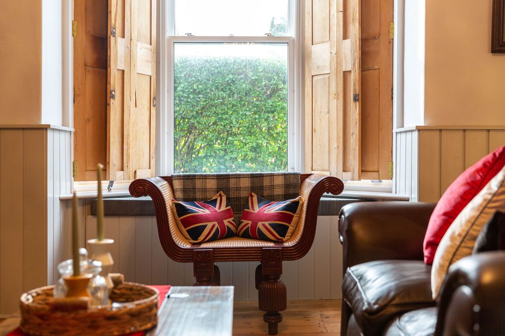 Additional image 5 of 5 bed terraced house for saleSouth Street, Newport, Barnstaple, North Devon EX32
