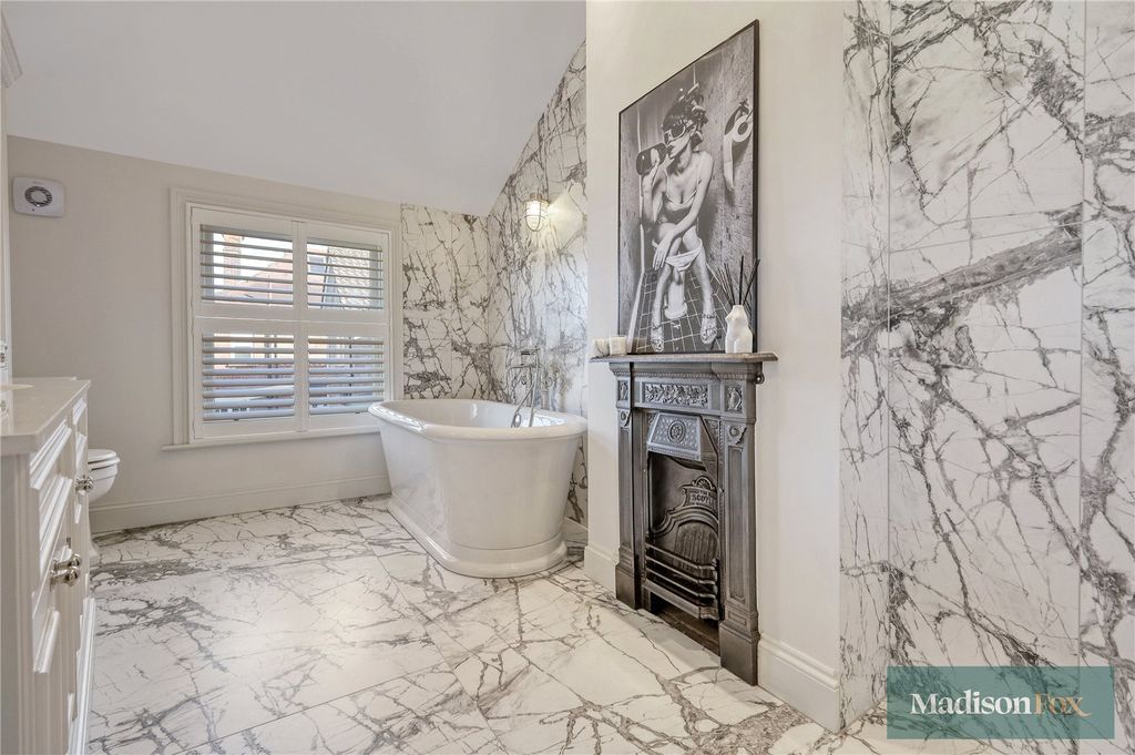 Additional image 27 of 5 bed detached house for saleQueens Road, Buckhurst Hill, Essex IG9