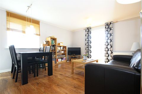 Emerson Square, Horfield, Bristol BS7