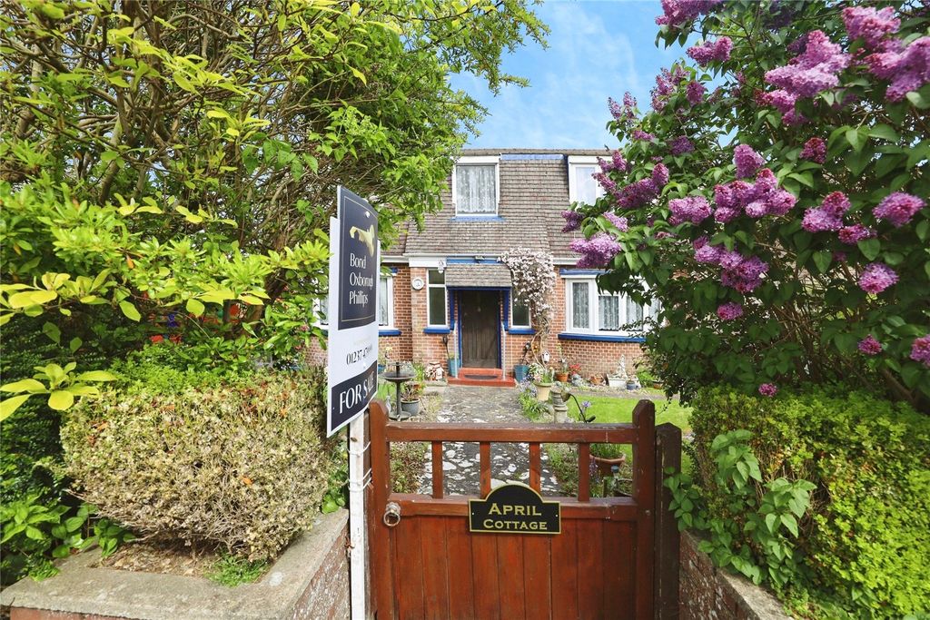 Additional image 2 of 3 bed detached house for saleNorthdown Road, Bideford, Devon EX39
