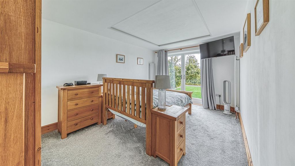 Additional image 19 of 5 bed detached house for saleLodge Drive, Belper DE56