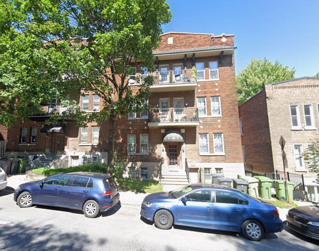 3489 Boul. Décarie