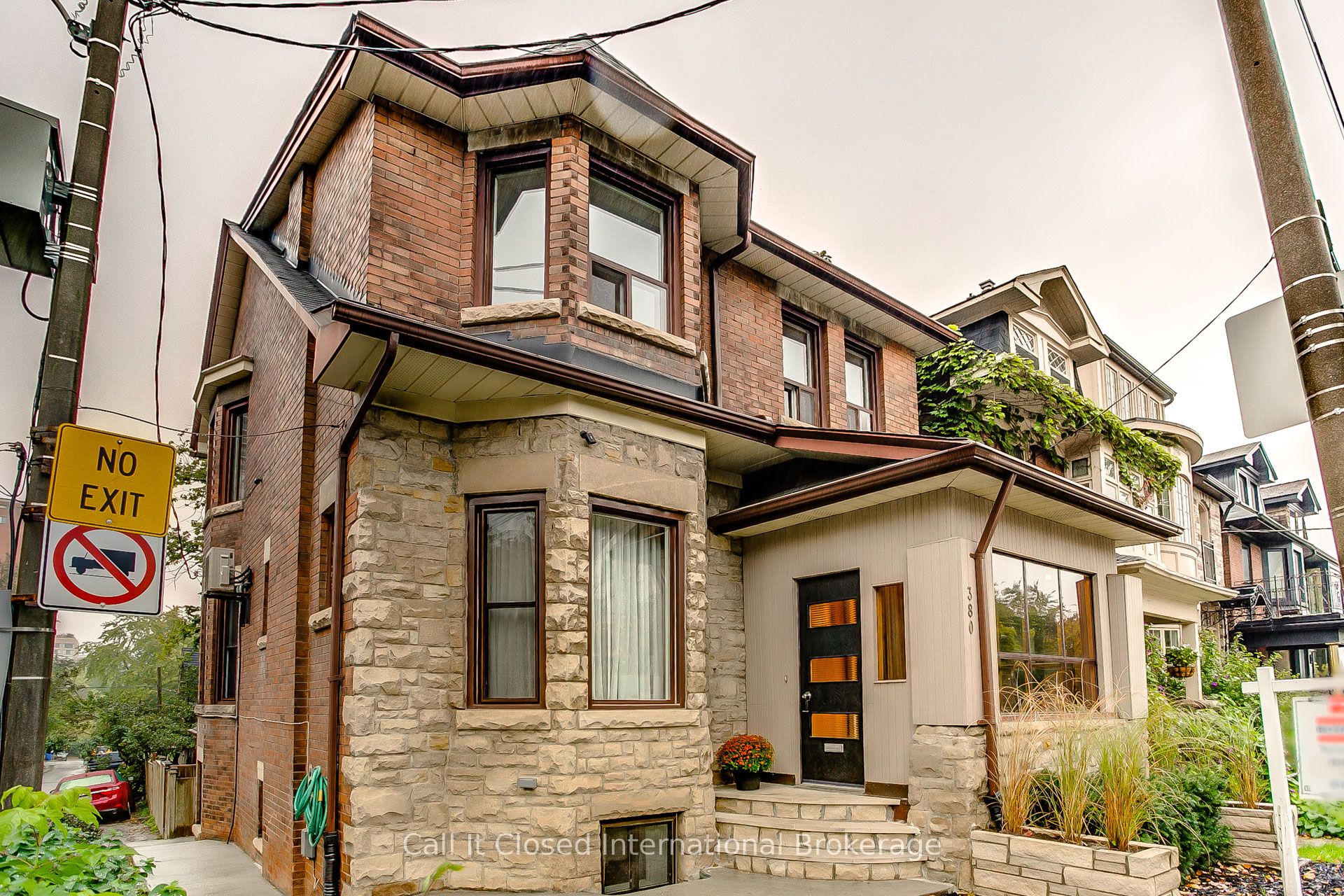 380 Spadina Road, Toronto, ON, M5P 2V9