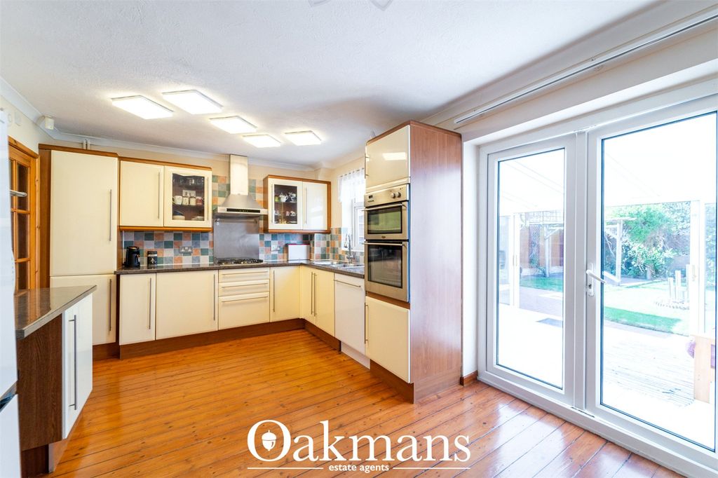 Additional image 7 of 3 bed semi-detached house for saleLarchmere Drive, Bromsgrove, Worcestershire B61