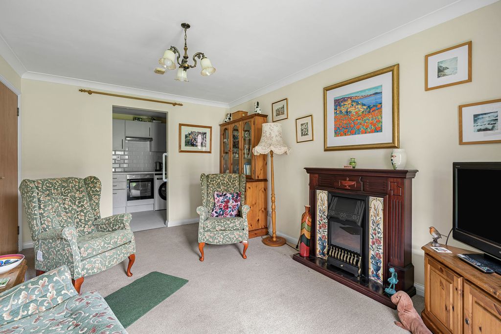 Additional image 20 of 2 bed flat for saleAdams Way, Alton, Hampshire GU34