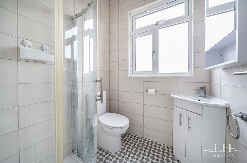 Additional image 20 of 5 bed end terrace house for saleRainsford Way, Hornchurch RM12