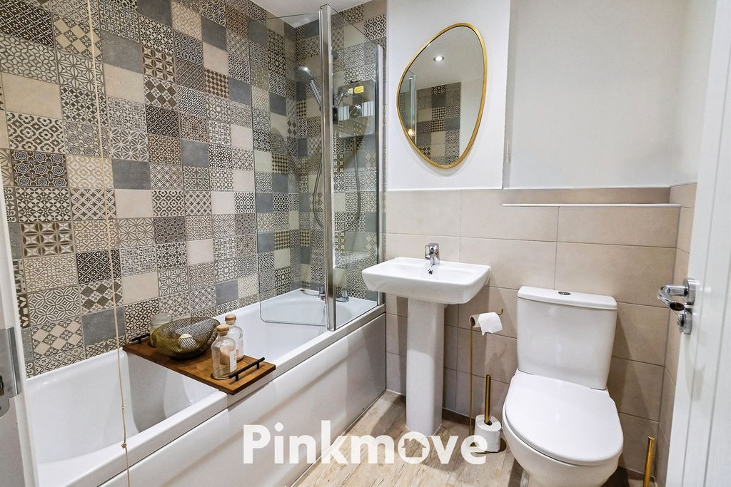 Additional image 4 of 4 bed detached house for saleRhodfa'r Eos, Pontrhydyrun, Cwmbran NP44