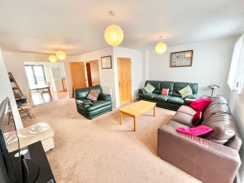 St. Catherines Court, Maritime Quarter, Swansea SA1