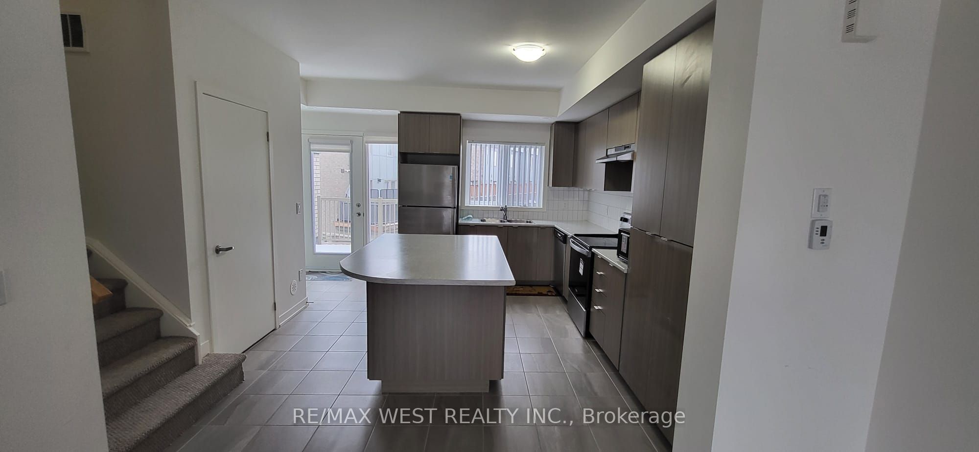 Additional image 4 of 606-1525 Kingston Road, Pickering, ON, L1V 0E9