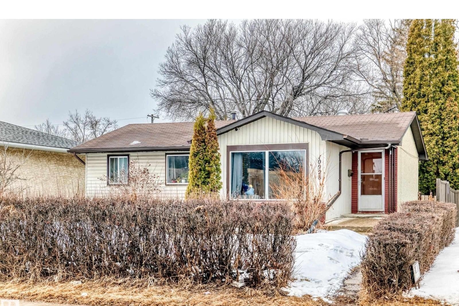 Additional image 8 of 10928 149 Street NW, Edmonton, AB, T5P1M6