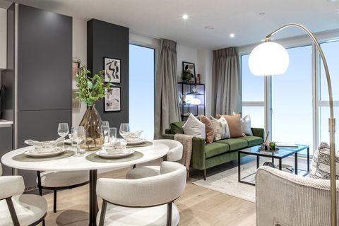 Verdica, Camden NW1, New home