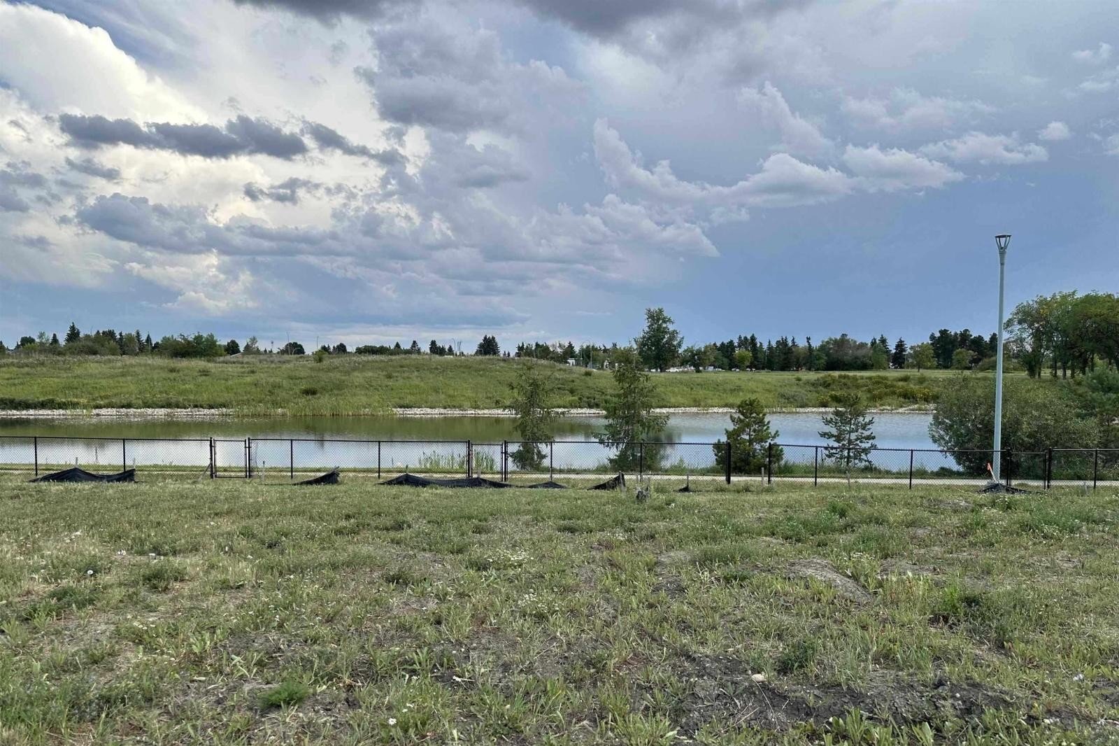 Additional image 7 of 9227 156 Avenue NW, Edmonton, AB, T5Z0S4