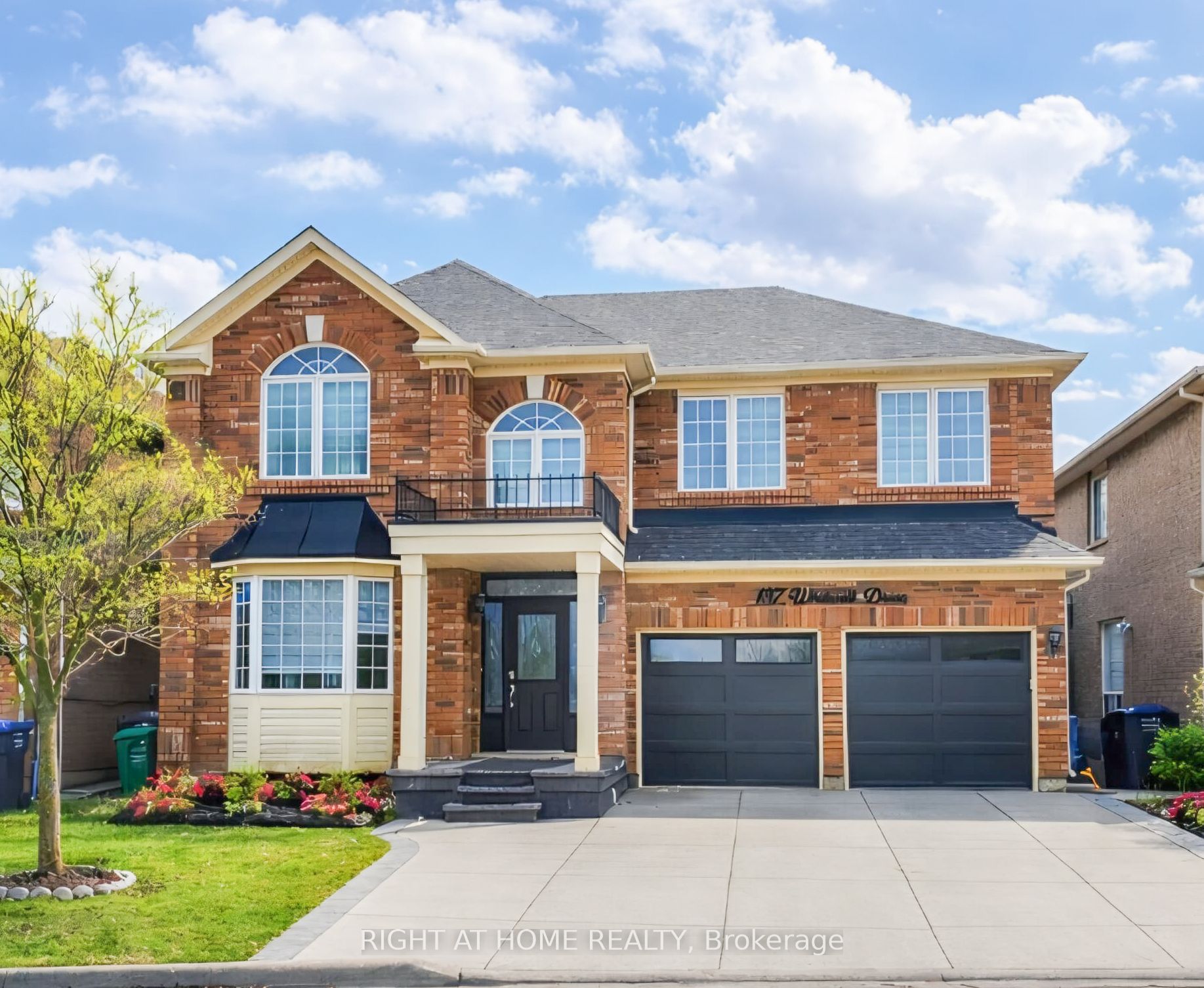 137 Whitwell Drive, Brampton, ON, L6P 1L2