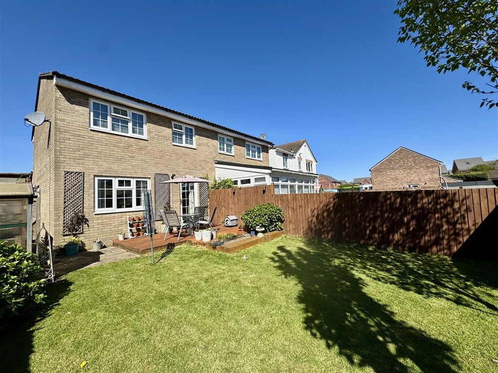 Additional image 15 of 3 bed semi-detached house for saleAcacia Avenue, Undy, Caldicot NP26