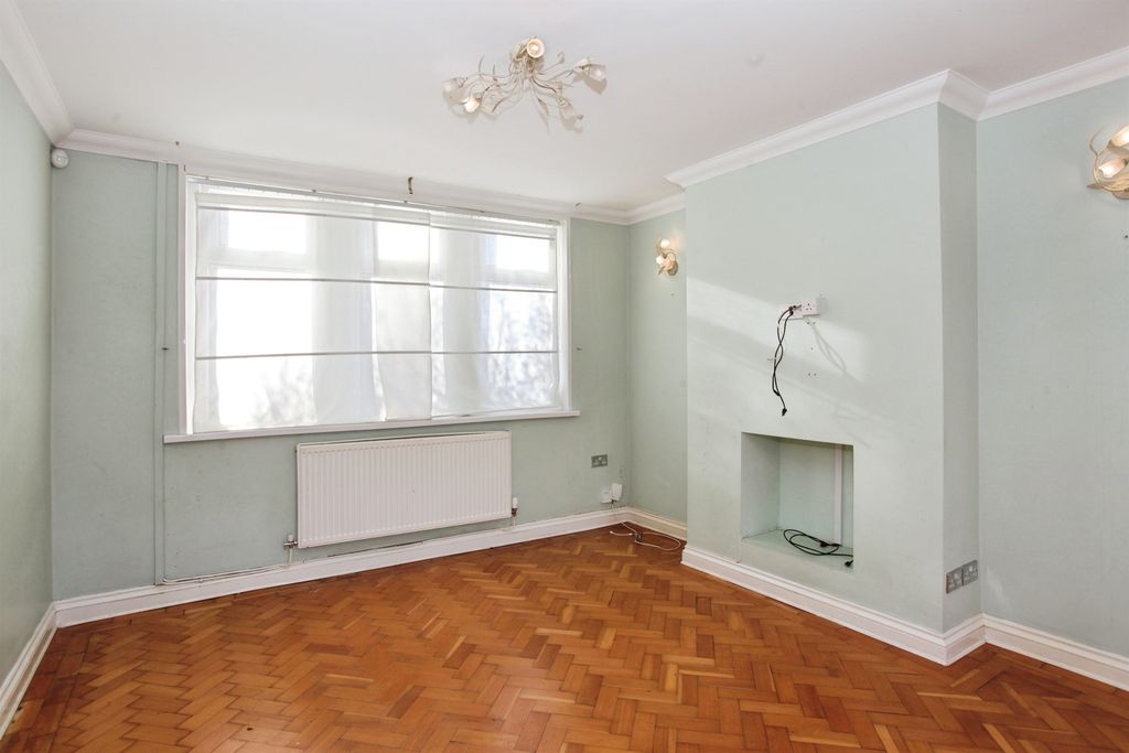 Additional image 9 of 3 bed semi-detached house for saleCeltic Road, Cardiff CF14