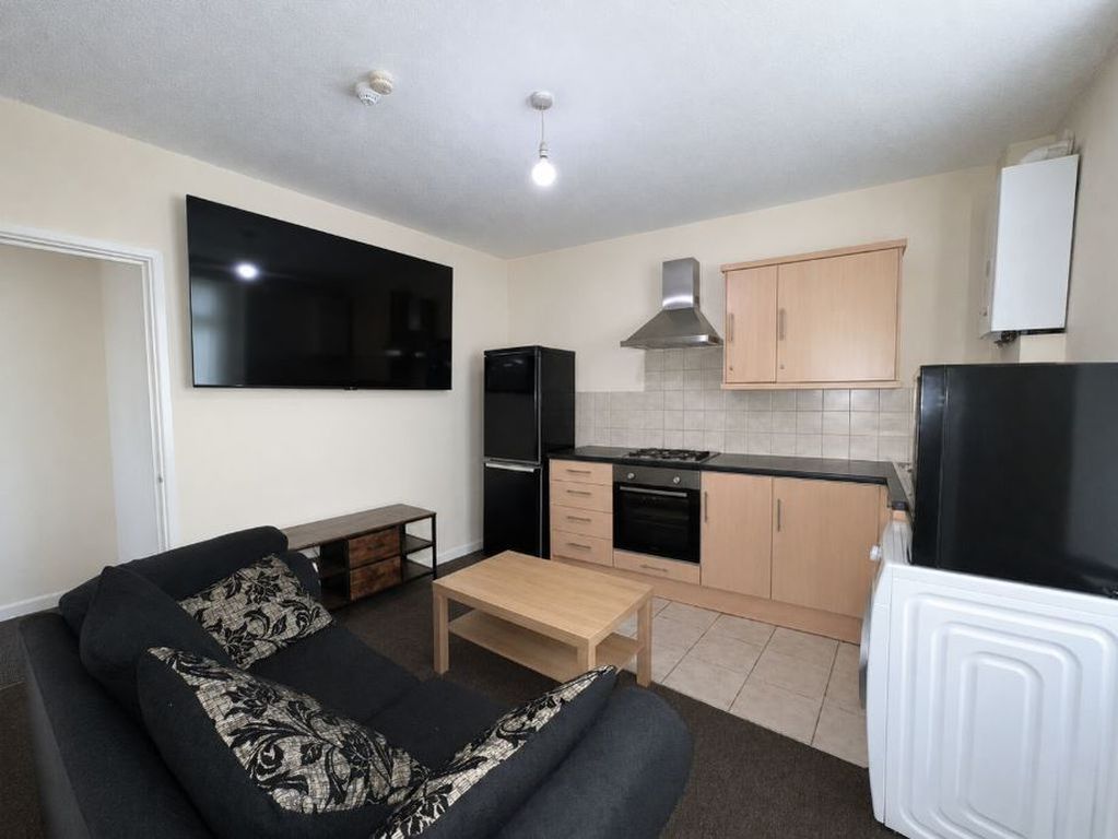 Additional image 4 of 4 bed terraced house for saleClytha Crescent, Newport NP20
