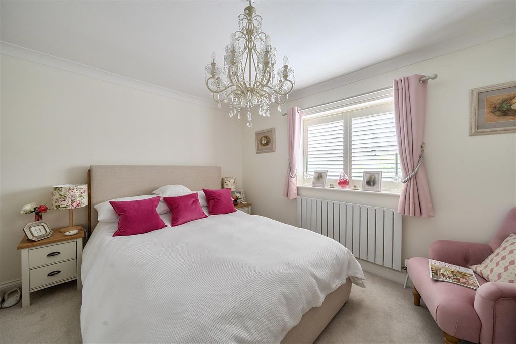 Additional image 10 of 4 bed semi-detached house for saleTunnel Road, Beaminster, Dorset DT8