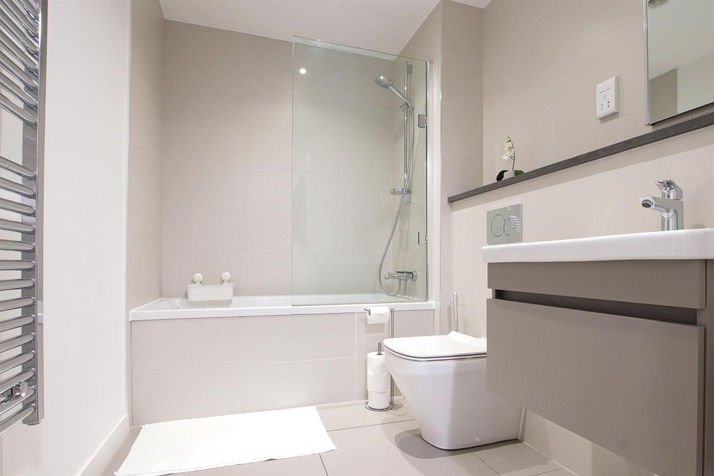 Additional image 6 of 1 bed flat for saleBack Grafton Street, Altrincham WA14