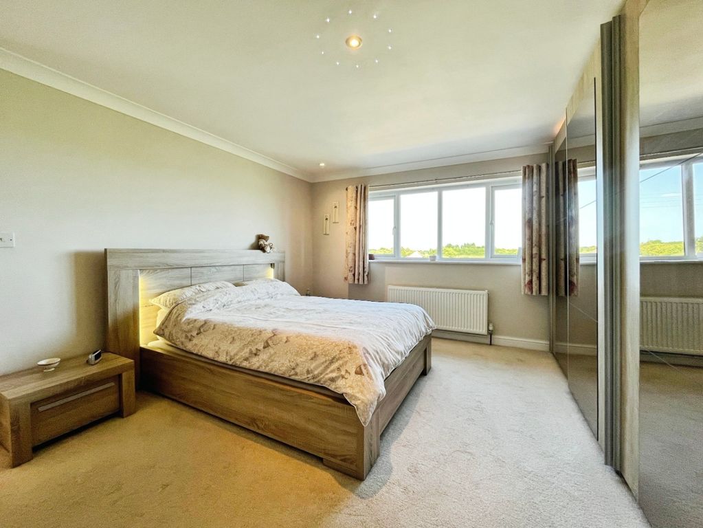 Additional image 11 of 4 bed detached house for saleFerry Road, Barrow Haven, Barrow-Upon-Humber DN19