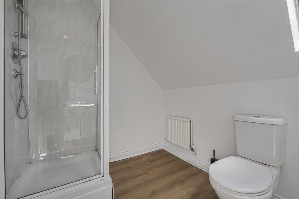 Additional image 11 of 3 bed town house for saleHeol Dewi Sant, Cardiff CF14