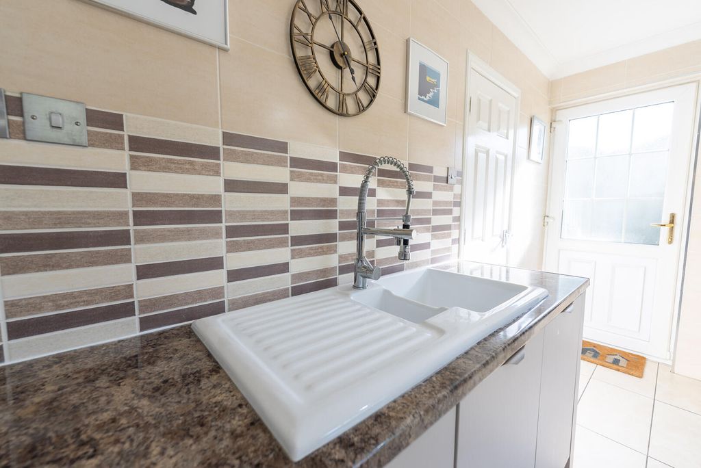 Additional image 10 of 4 bed detached house for saleForrest Street, Airdrie ML6