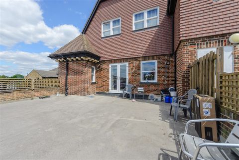 Queens Road, Welling, Kent DA16